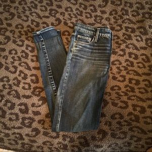 Abercrombie & Fitch Distressed Skinny Jeans
